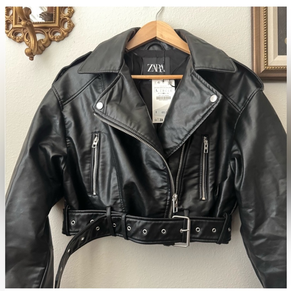 Zara Women's Sleek Black Leather Biker Jacket